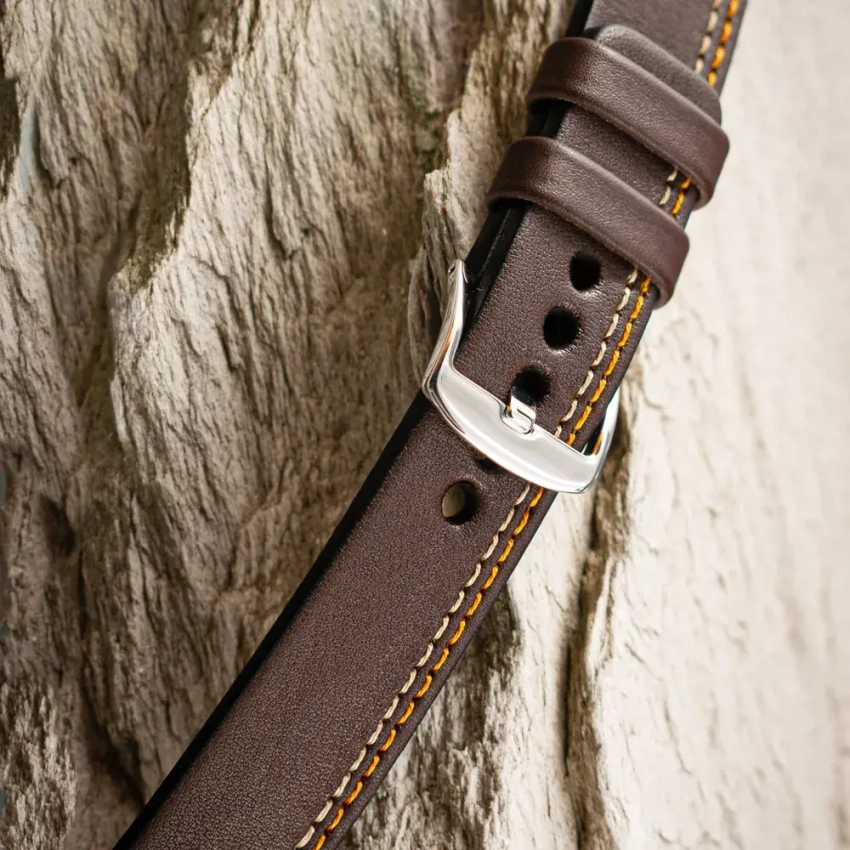 Brązowy pasek zegarkowy ze skóry Nappa z asymetrycznym przeszyciem w dwóch kolorach