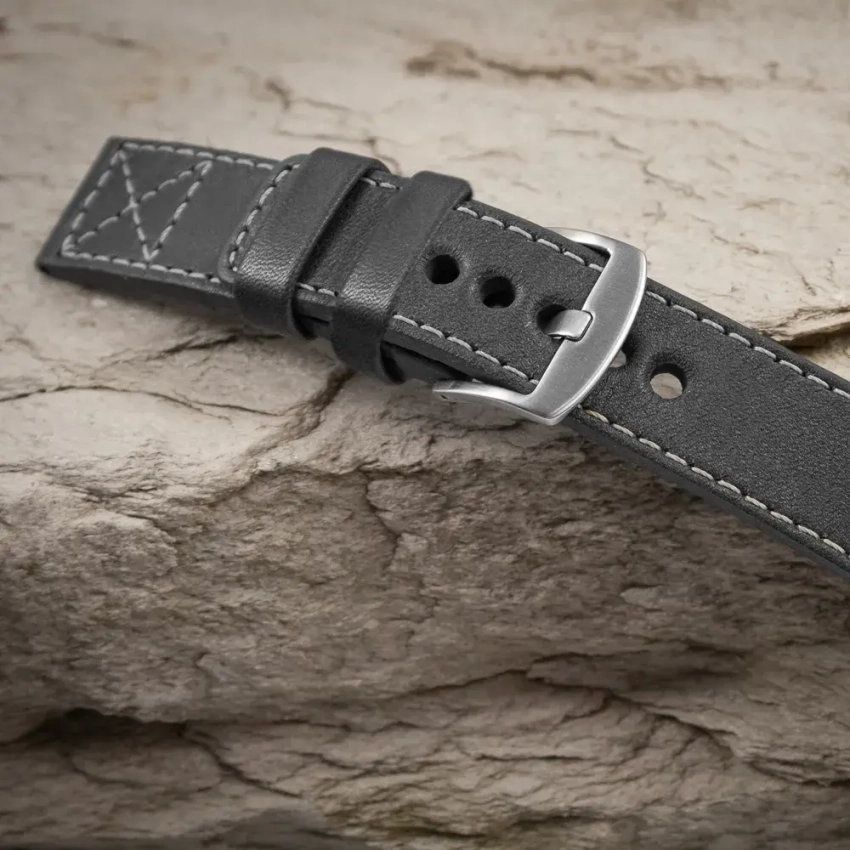 Leather watch strap mod.71 example (04)